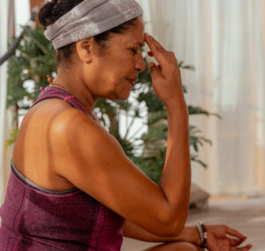 Yoga Kundalini Classes / Clases ONLINE